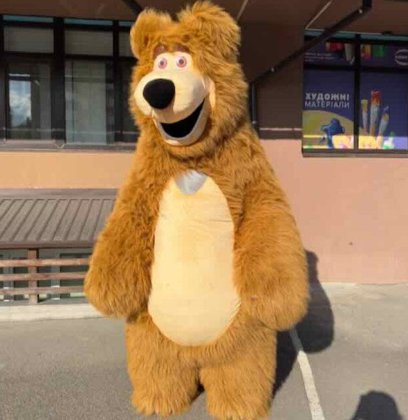 Inflatable bear costume with long fur 2600 mm for entertainers and events
