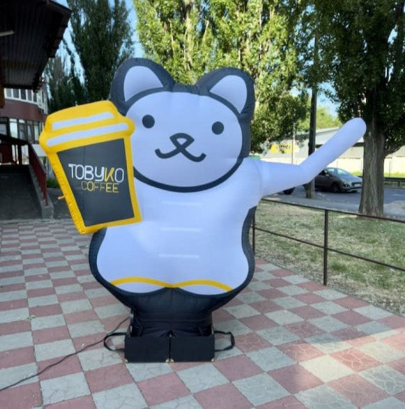 Inflatable character waving paw, Cat 340 cm with fan for outdoor advertising of coffee shop