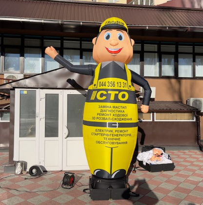 Inflatable figure Master Service Station 340 cm with fan outdoor advertising of car service