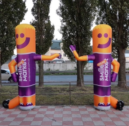 Inflatable aeroman column 340 cm for outdoor advertising of an electronics store