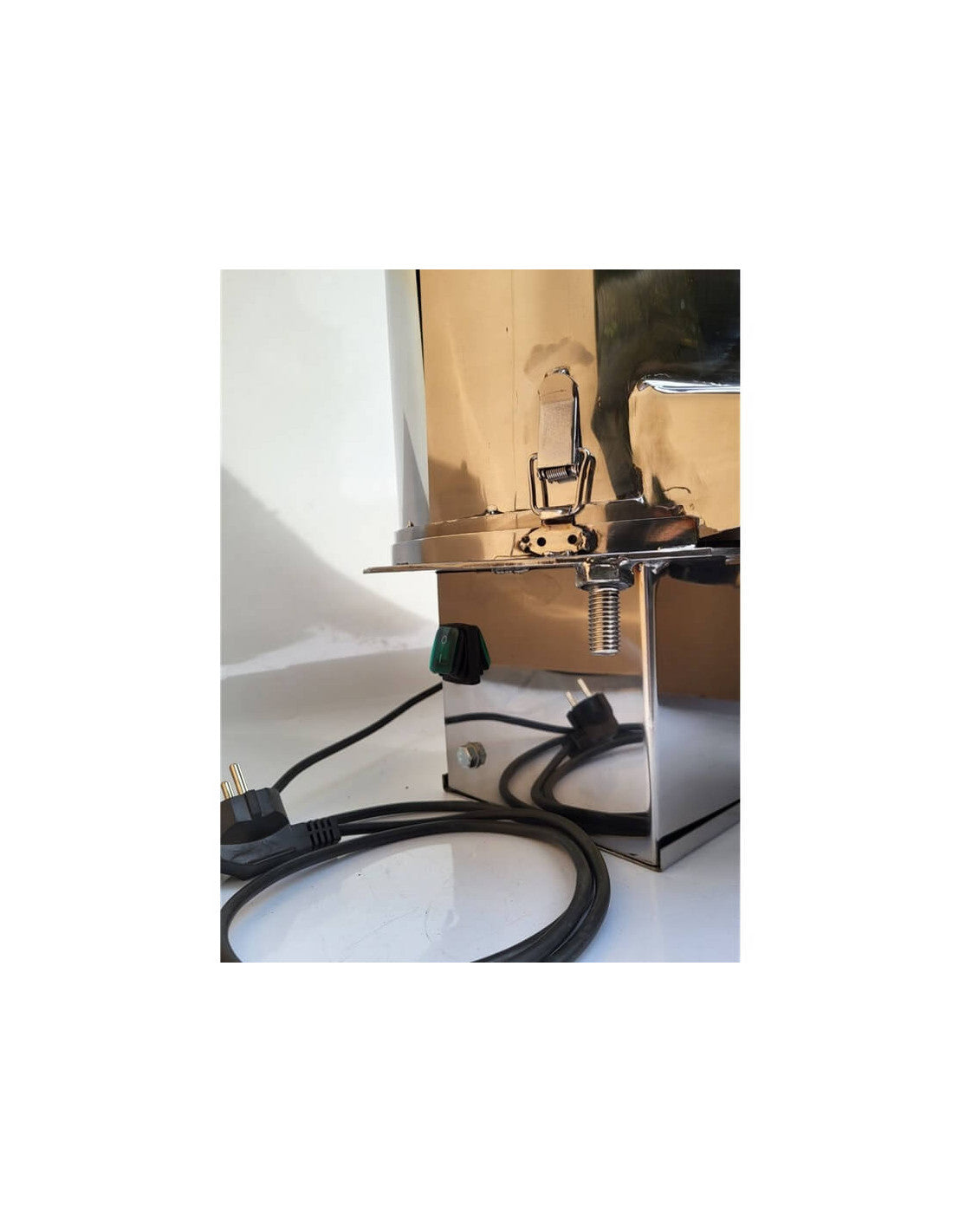 Przecinarka paszy Beczka AQUA NERZH-350 Protek (12 l, 350 W, 400 kg/godz.)