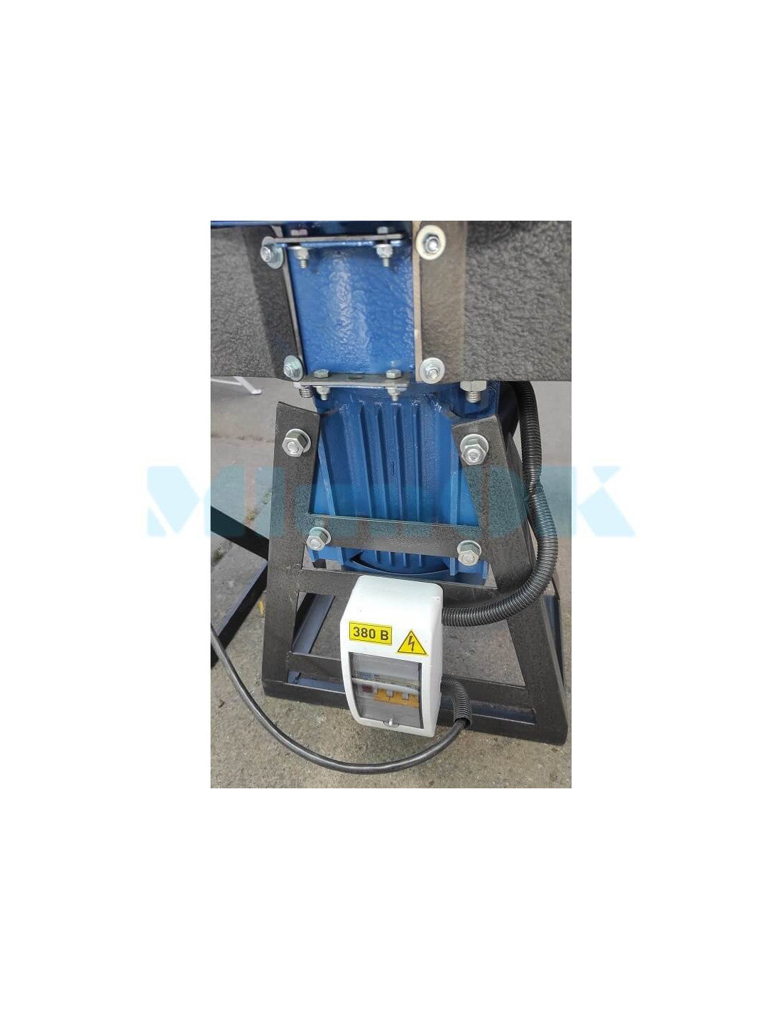 Kruszarka do siana DR-250 (380 V, 4 kW) Rozdrabniacz uniwersalny